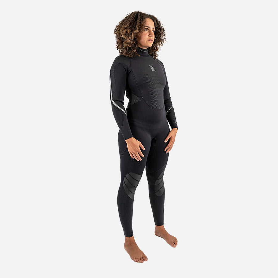 Fourth Element Women's 3mm Proteus II Wetsuit, front view