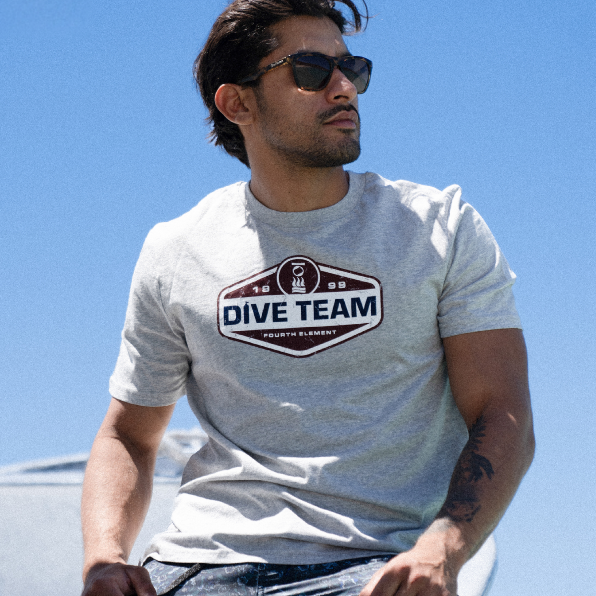 Fourth Element Men's Dive Team 26 T-Shirt with scuba diving-inspired graphic for divers and ocean lovers