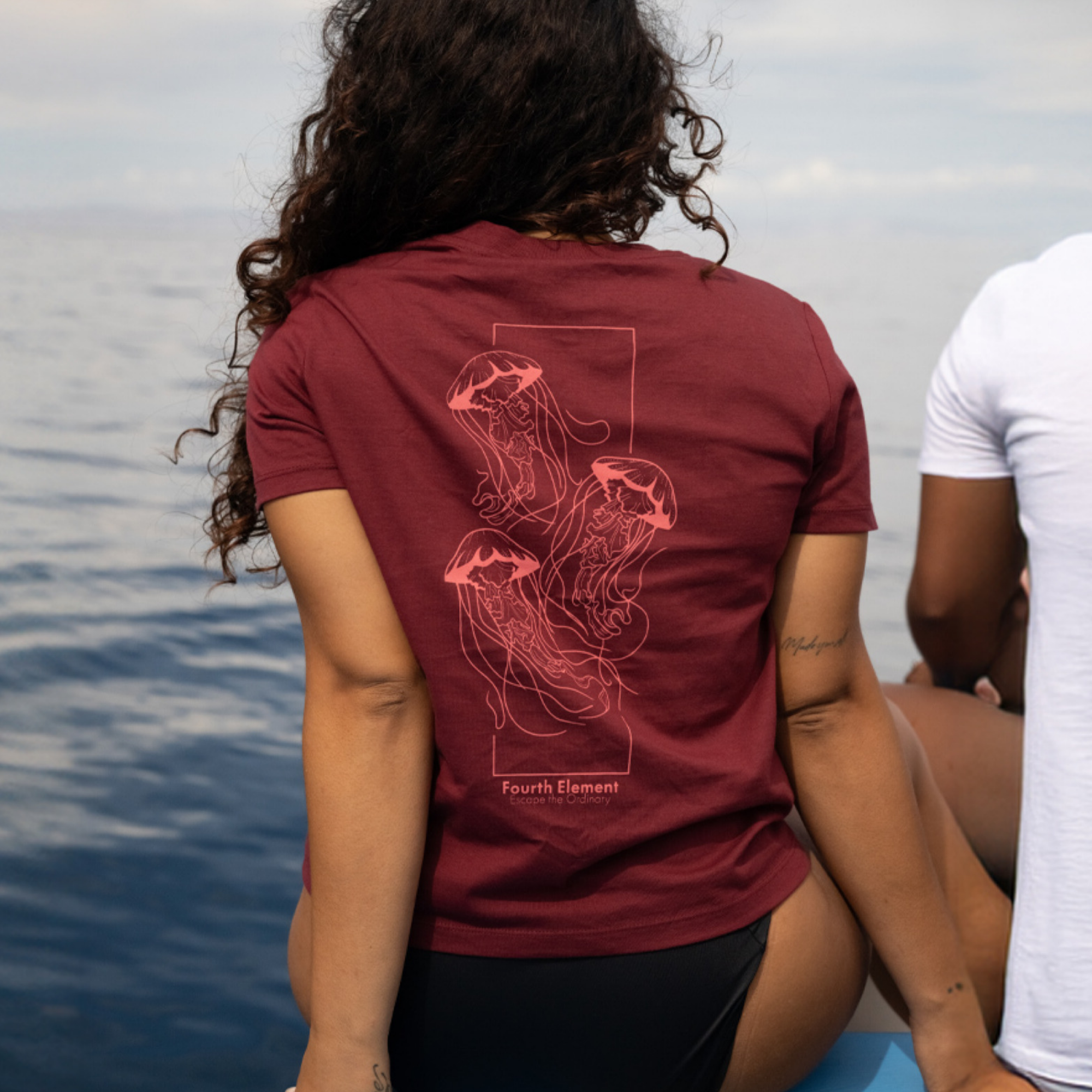 Fourth Element Women’s Jellyfish T-Shirt with ocean-inspired jellyfish graphic for divers and ocean lovers