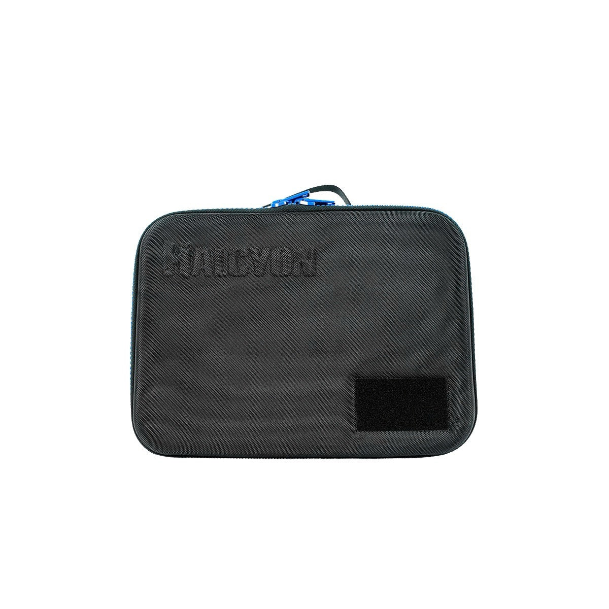Halcyon Voyager Case closed, ideal fro scuba diving, product image on white background
