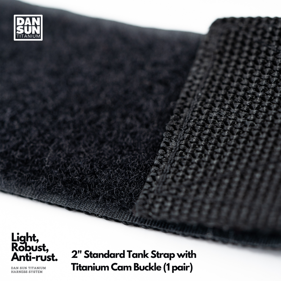 Velcro fastening on the 2 inch tank strap