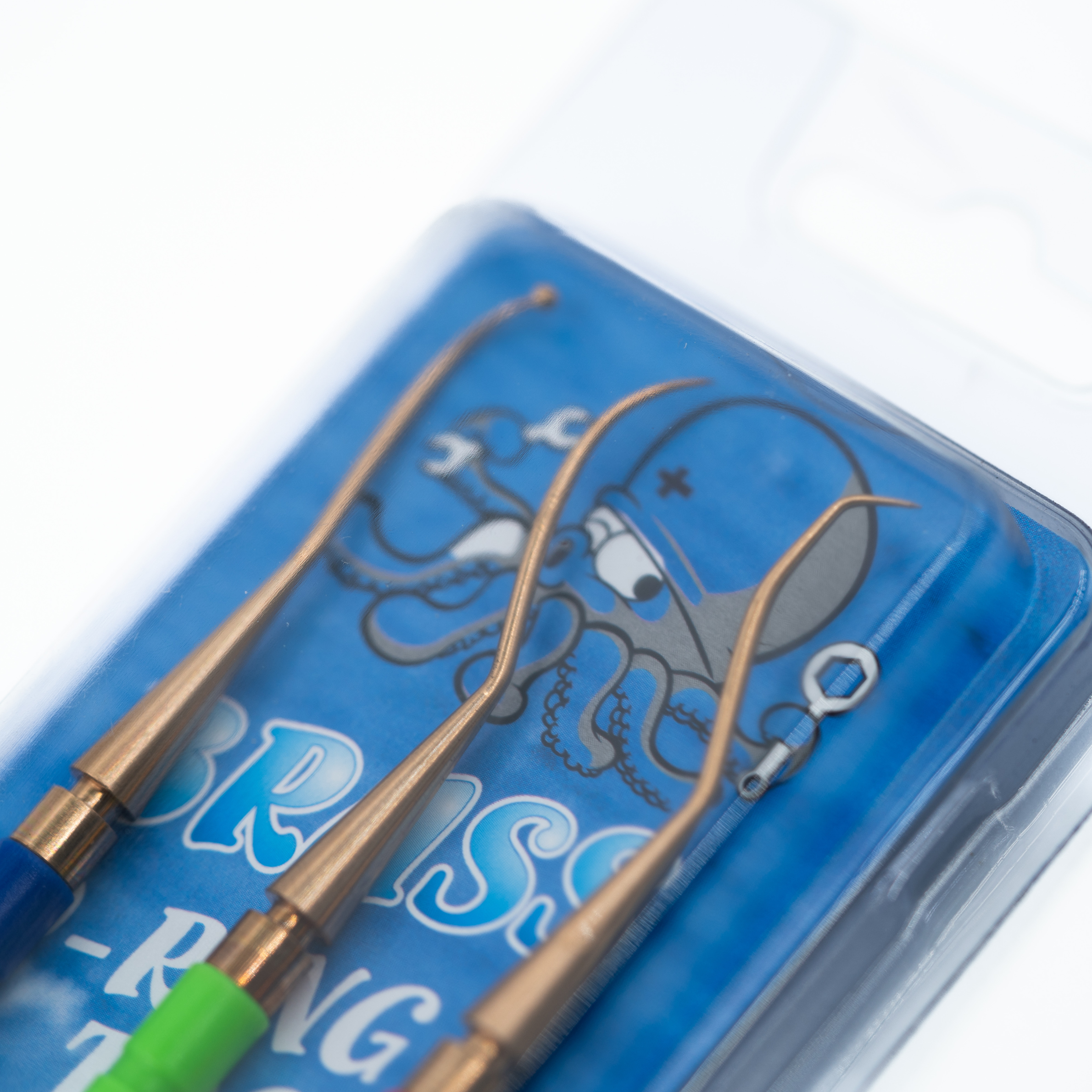 Brass o-ring pick tips, close-up