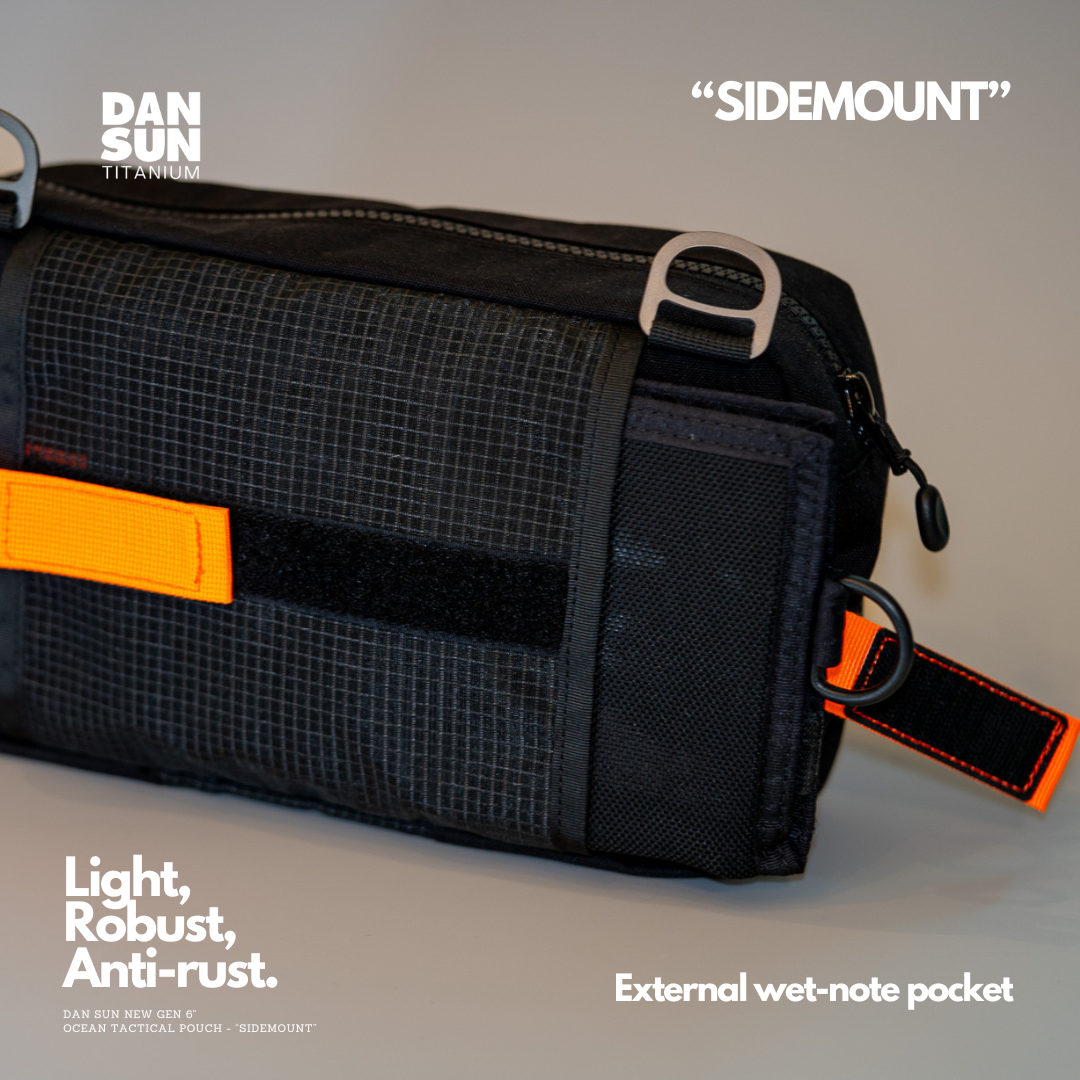 External wetnotes pocket on the SIDEMOUNT pouch