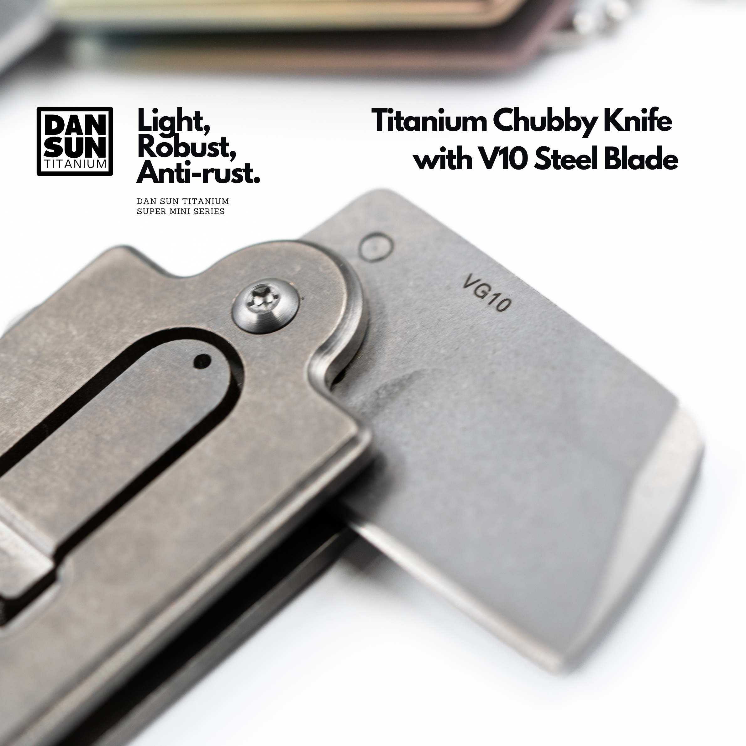 V10 steel blade of the titanium chubby knife, close-up
