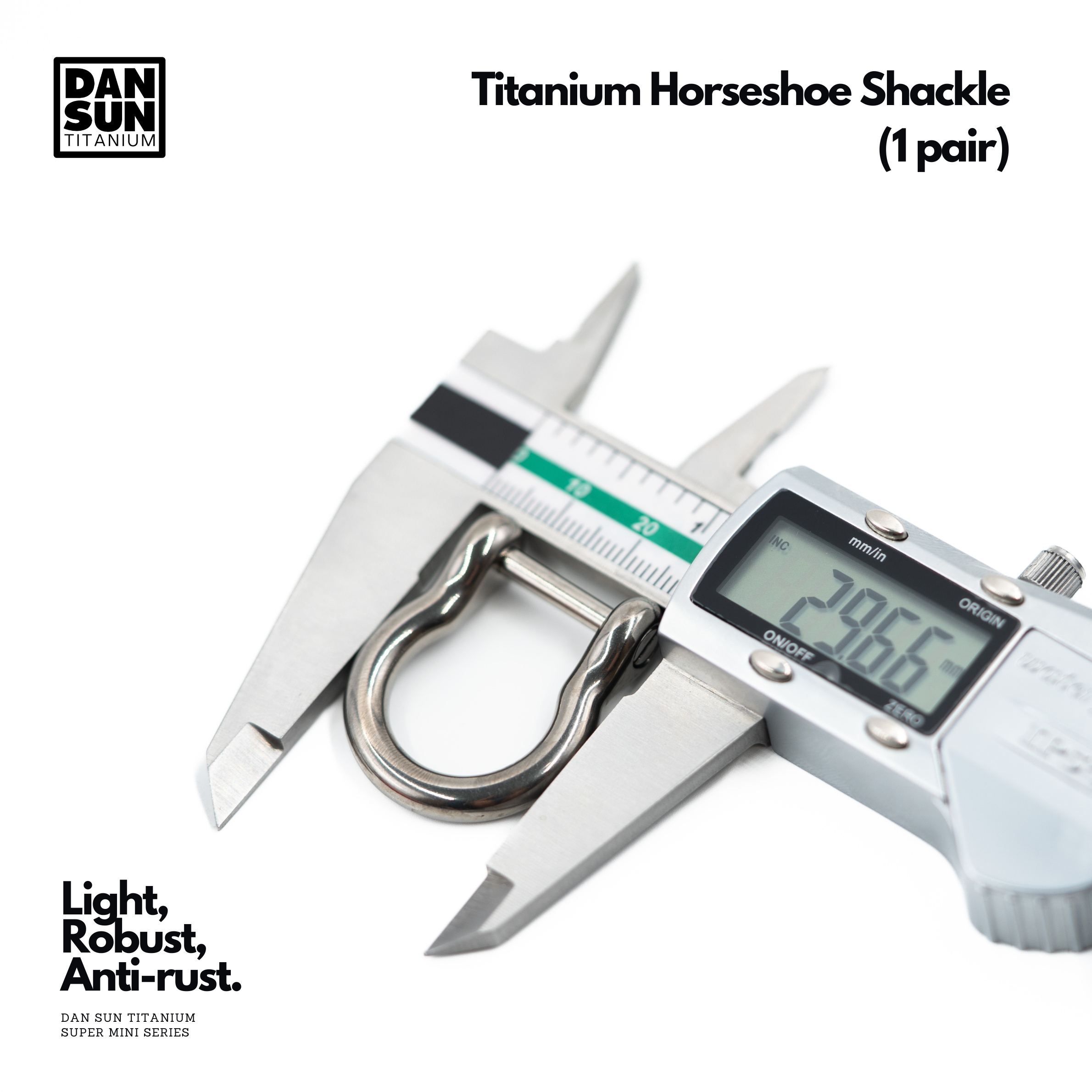Titanium horseshoe shackle width measured at 29.66 mm