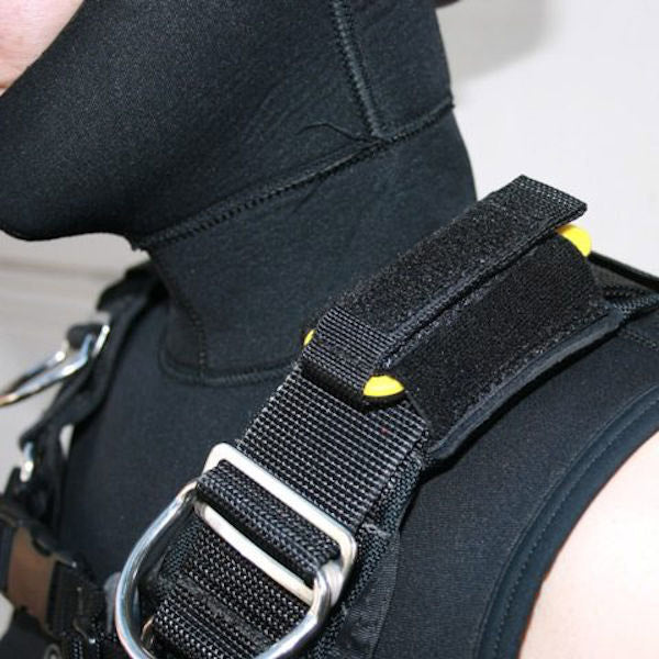 Eezycut Trilobite on a harness shoulder strap