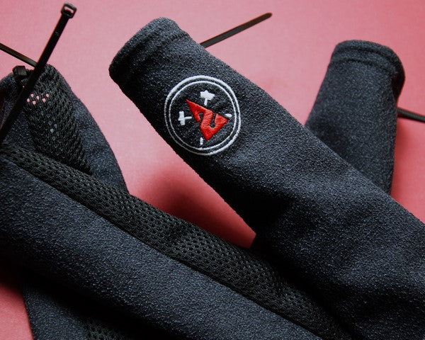 Loop hose cover with embroidered logo