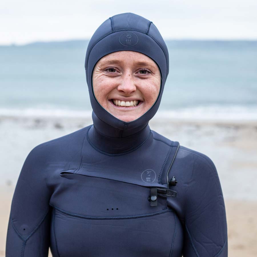 Fourth Element Surface Hood 3mm, worn by a diver